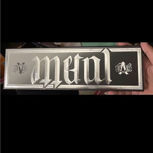 KVD Metal Matte Eyeshadow Palette